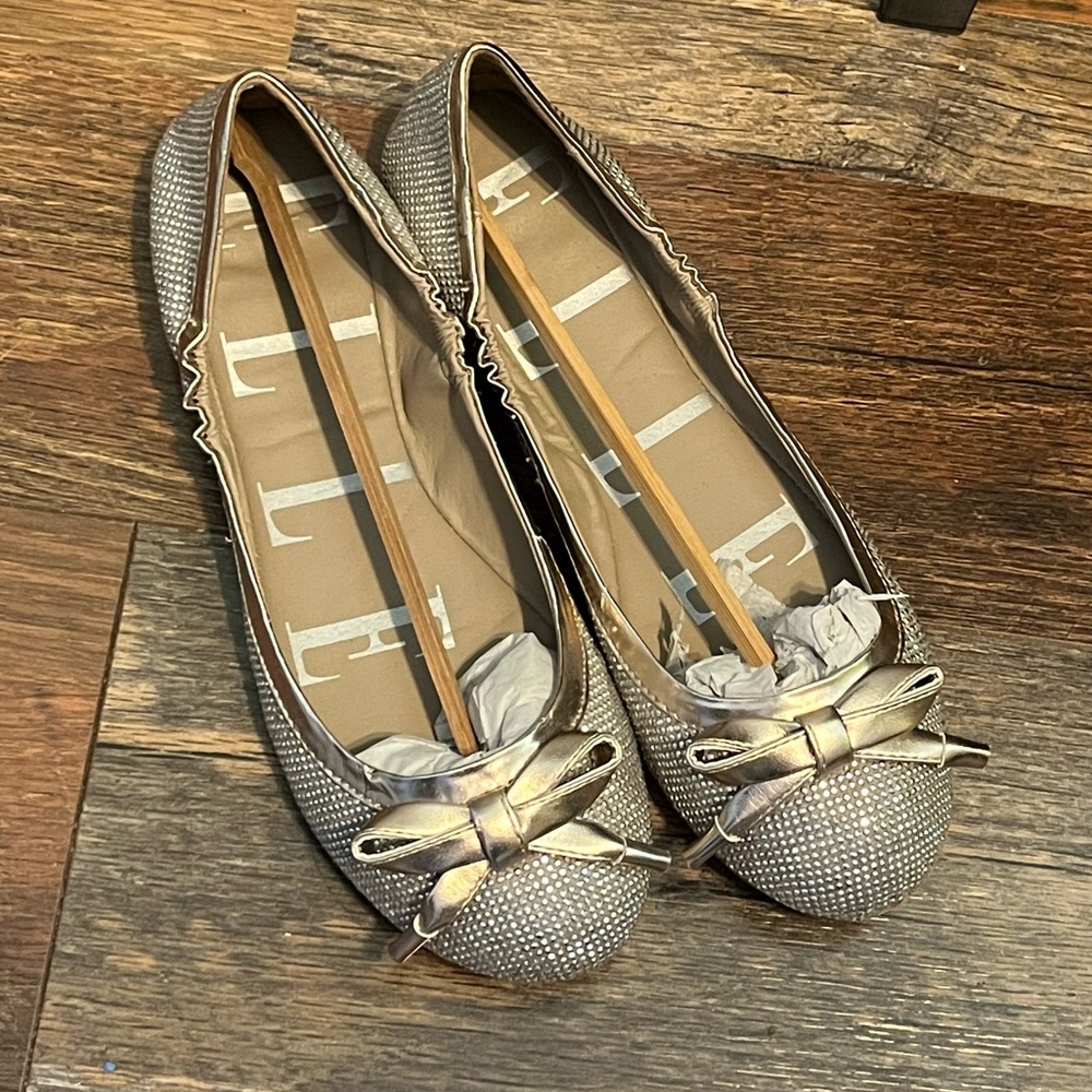 💜pre-loved Elle sparkly gold ballet flats💜